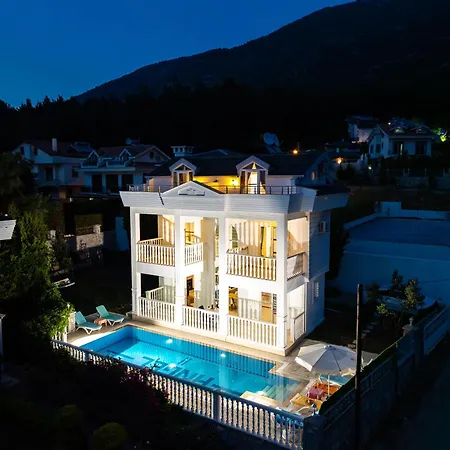 Angel - Private Pool And Nature View In Oeluedeniz Villa *