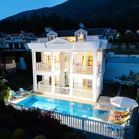 Angel - Private Pool And Nature View In Oeluedeniz Villa