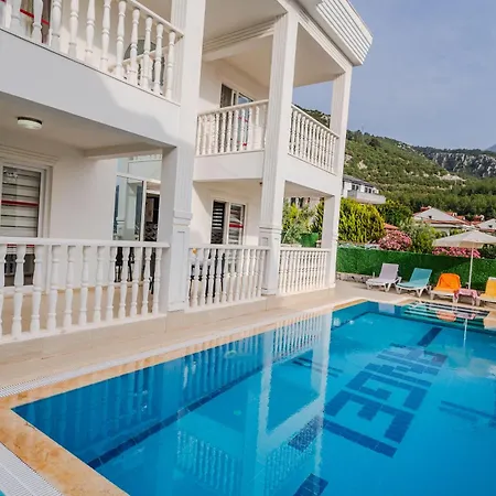 Angel - Private Pool And Nature View In Oeluedeniz Villa *