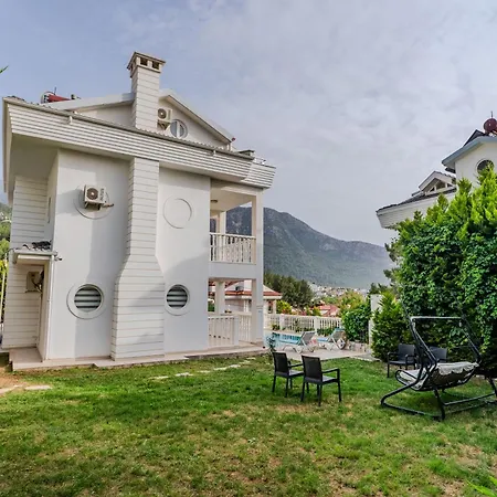 Villa Angel - Private Pool And Nature View In Oeluedeniz *