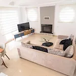 Angel - Private Pool And Nature View In Oeluedeniz * Fethiye