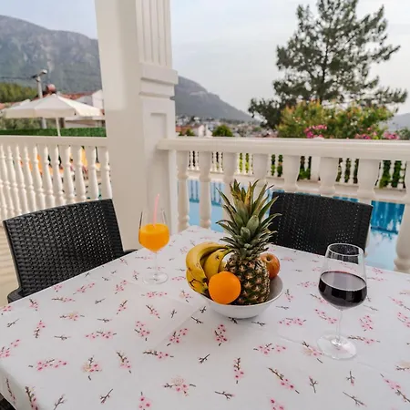 Angel - Private Pool And Nature View In Oeluedeniz フェティエ
